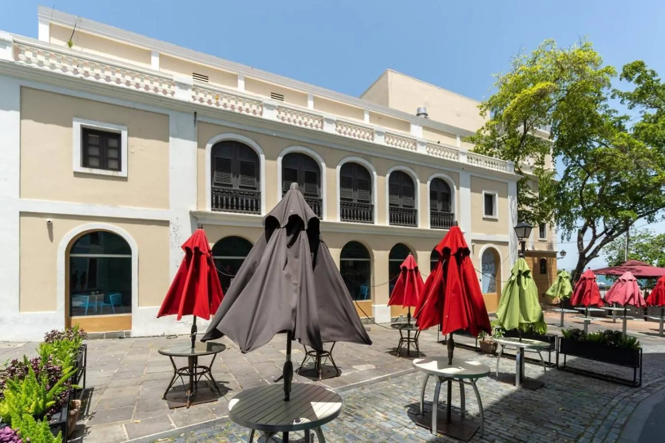 Modern 2 Apartments 3-Bedroom - 10 Guests In Historic Old San Juan